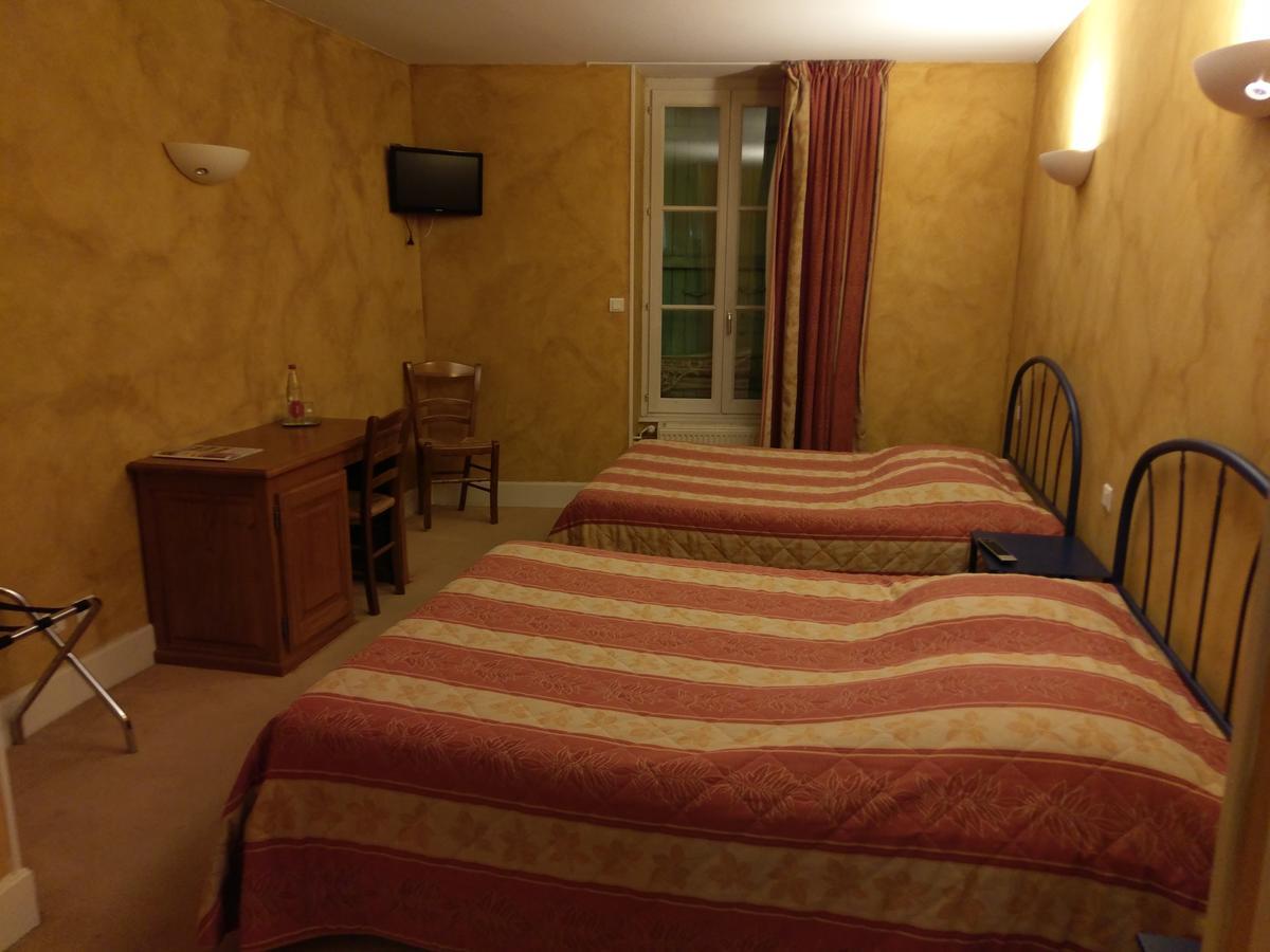Logis De L'Europe Restaurant Le Cepage Hotel Corbigny Buitenkant foto